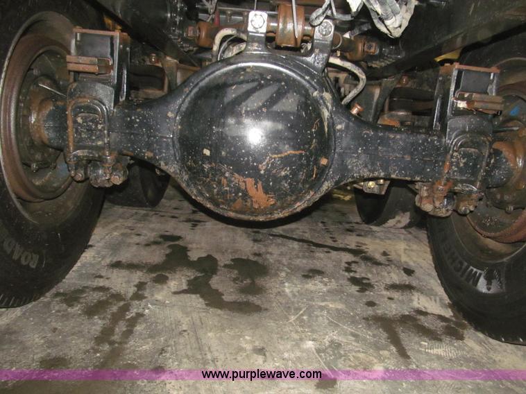 image for item B5409 2001 Sterling LT8500 triple axle dump truck