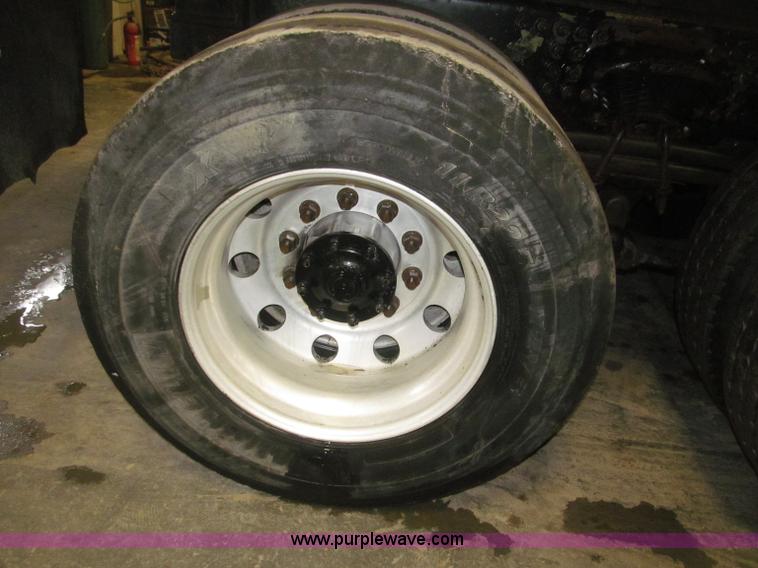 image for item B5409 2001 Sterling LT8500 triple axle dump truck