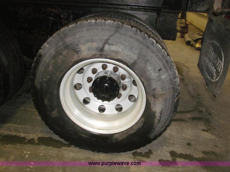 image for item B5409 2001 Sterling LT8500 triple axle dump truck