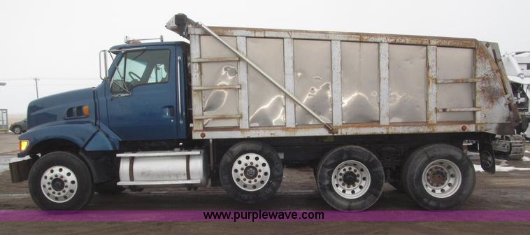 image for item B5410 2001 Sterling LT8500 triple axle dump truck