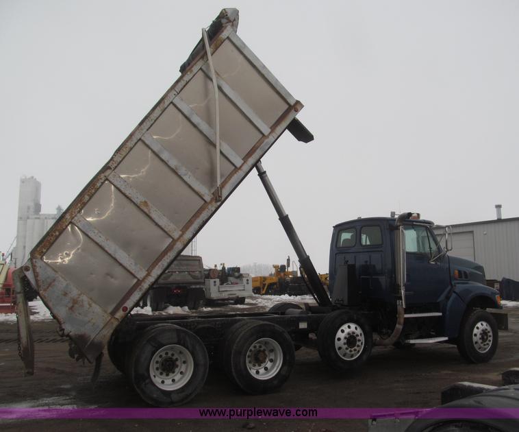 image for item B5410 2001 Sterling LT8500 triple axle dump truck