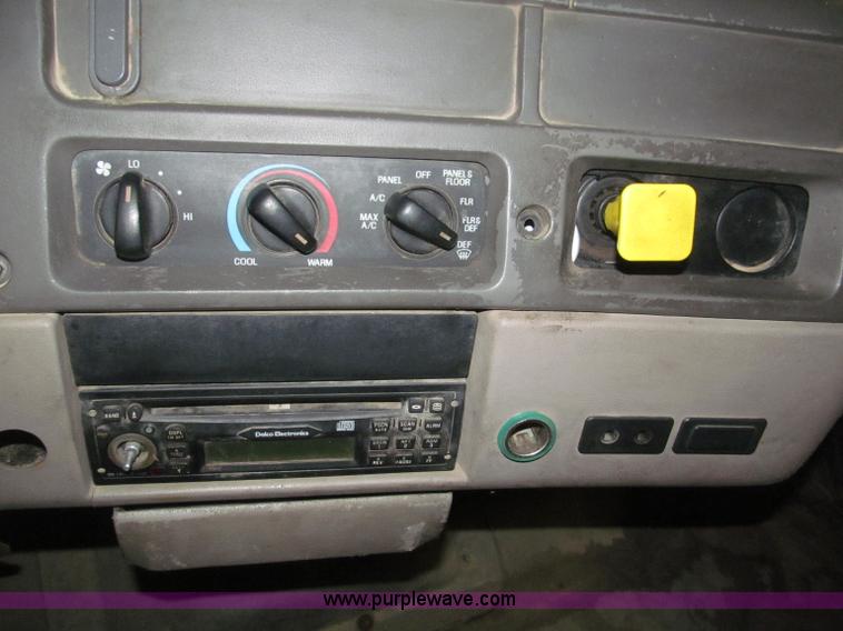 image for item B5410 2001 Sterling LT8500 triple axle dump truck