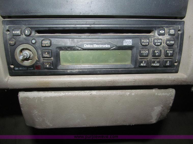 image for item B5410 2001 Sterling LT8500 triple axle dump truck