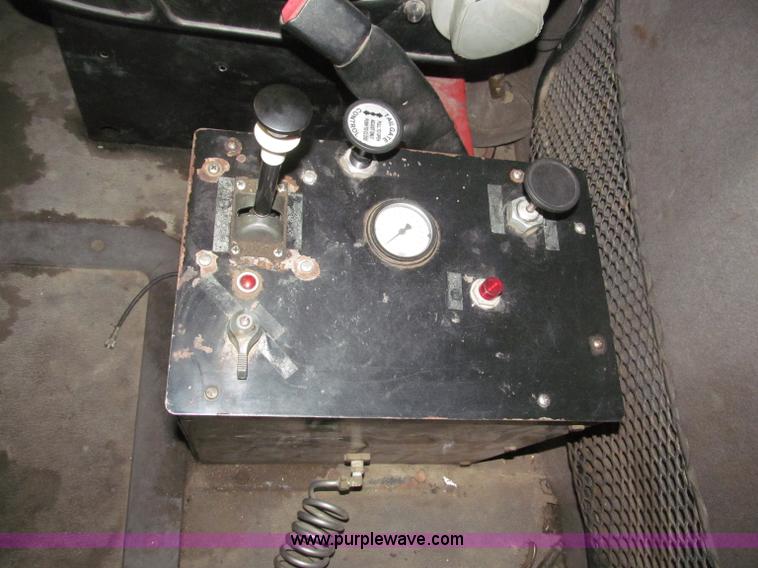 image for item B5410 2001 Sterling LT8500 triple axle dump truck