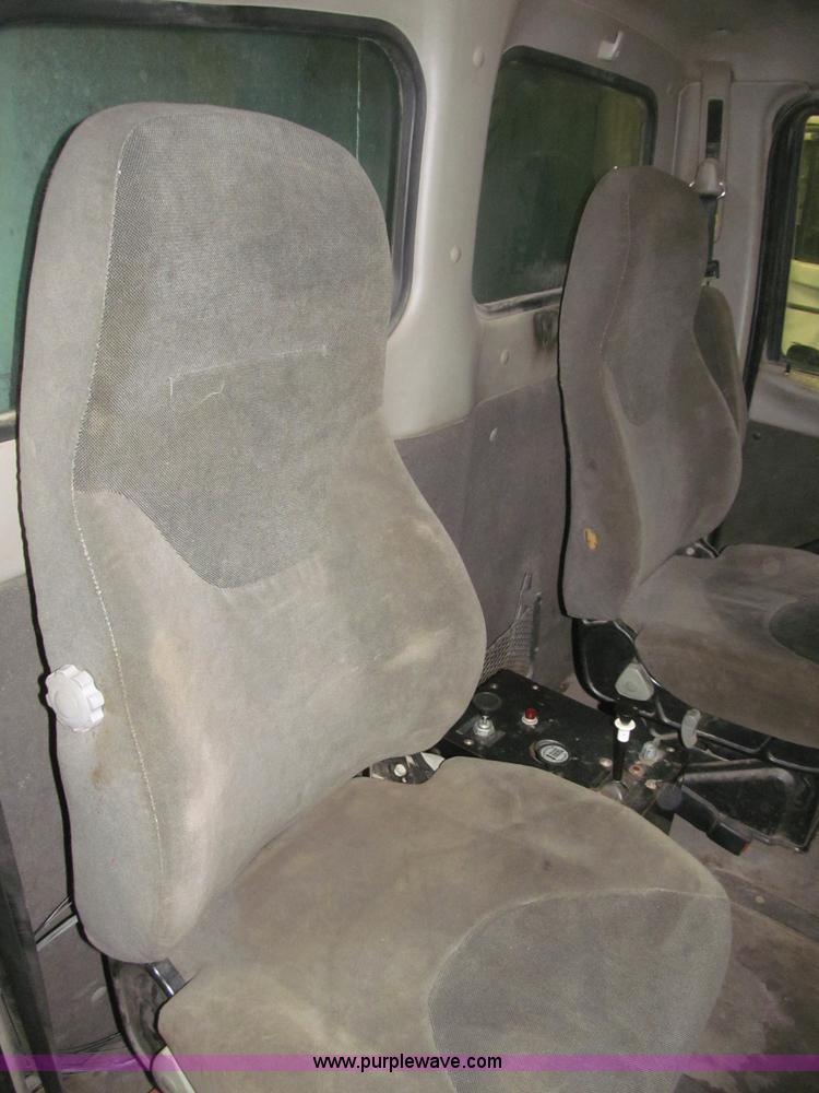 image for item B5410 2001 Sterling LT8500 triple axle dump truck