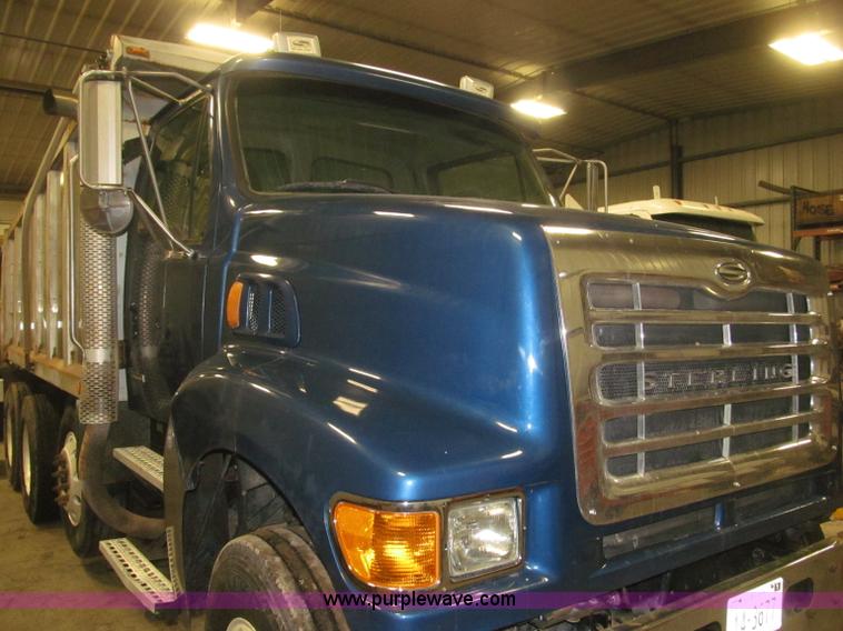 image for item B5410 2001 Sterling LT8500 triple axle dump truck