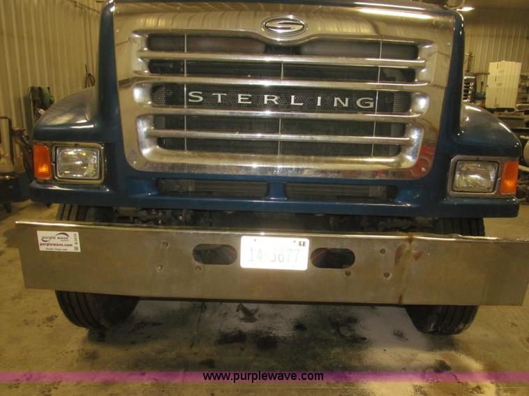 image for item B5410 2001 Sterling LT8500 triple axle dump truck