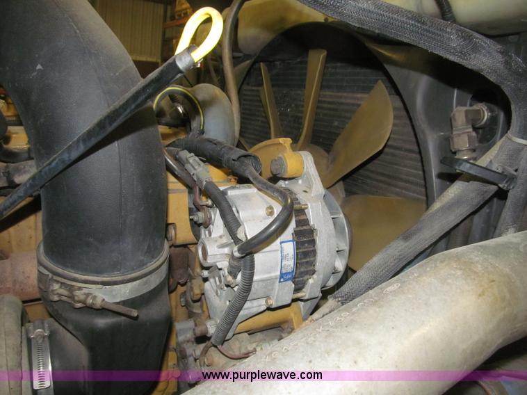 image for item B5410 2001 Sterling LT8500 triple axle dump truck