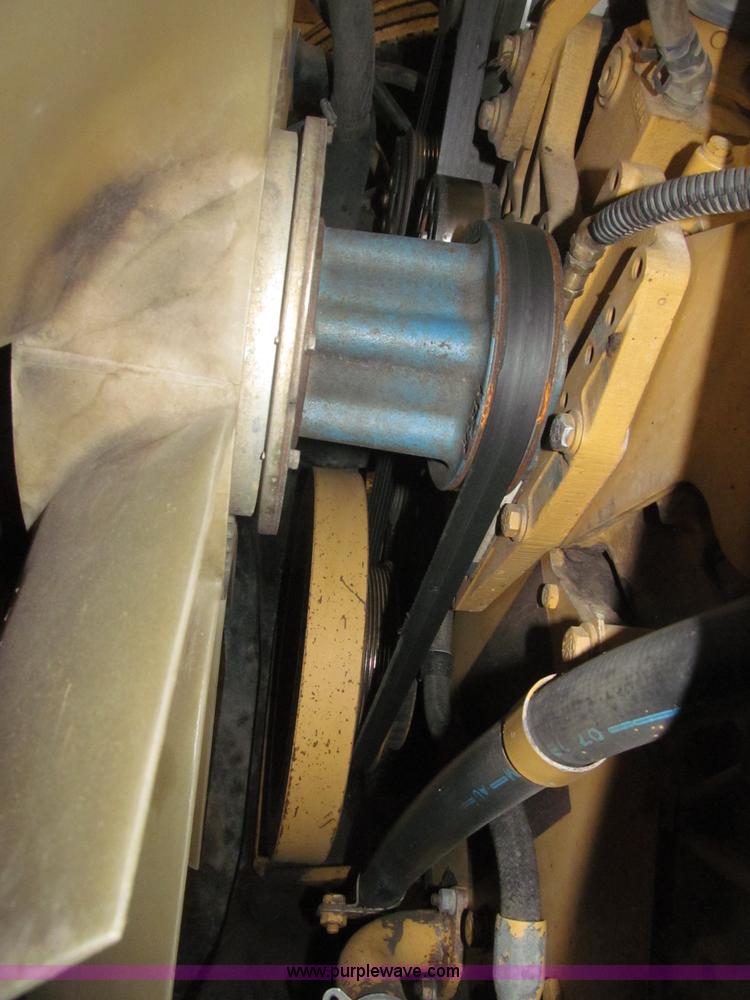 image for item B5410 2001 Sterling LT8500 triple axle dump truck