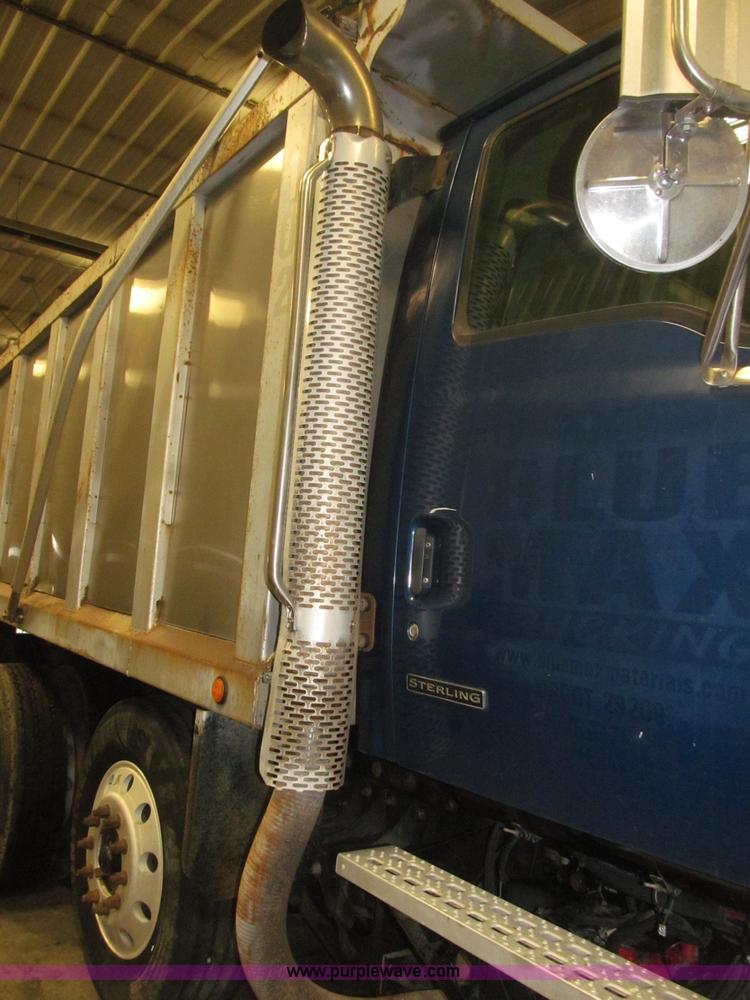 image for item B5410 2001 Sterling LT8500 triple axle dump truck