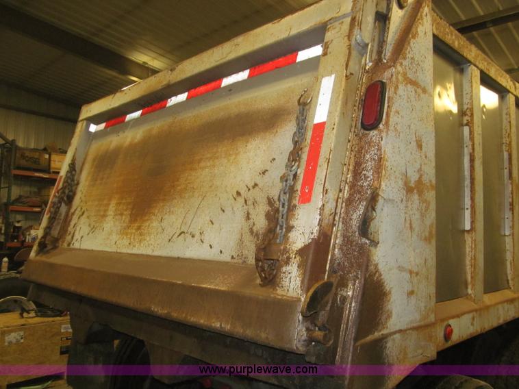 image for item B5410 2001 Sterling LT8500 triple axle dump truck