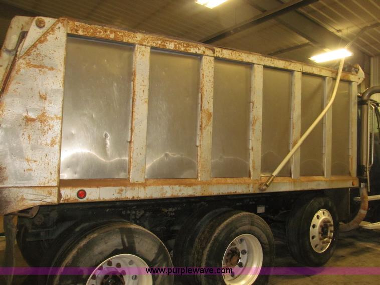 image for item B5410 2001 Sterling LT8500 triple axle dump truck