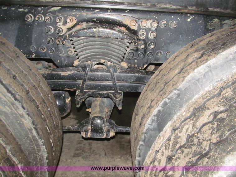 image for item B5410 2001 Sterling LT8500 triple axle dump truck