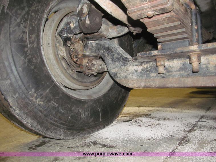 image for item B5410 2001 Sterling LT8500 triple axle dump truck