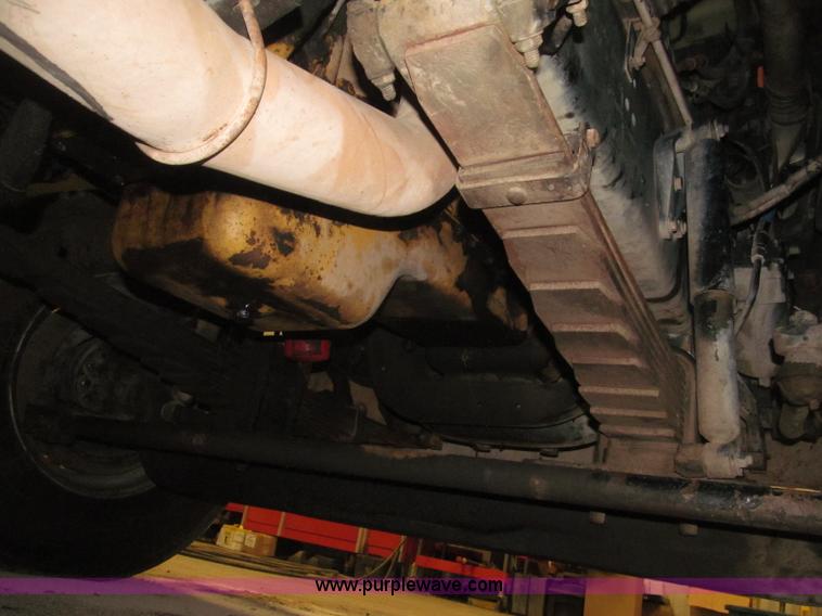 image for item B5410 2001 Sterling LT8500 triple axle dump truck