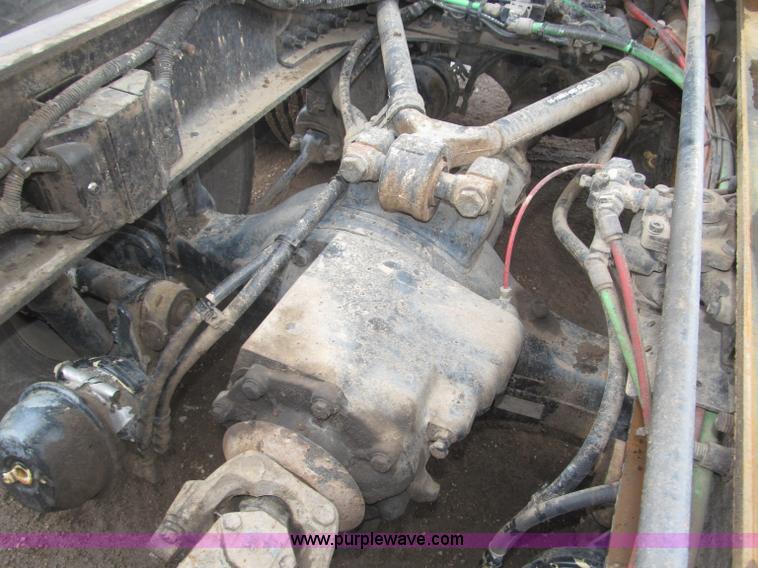 image for item B5410 2001 Sterling LT8500 triple axle dump truck