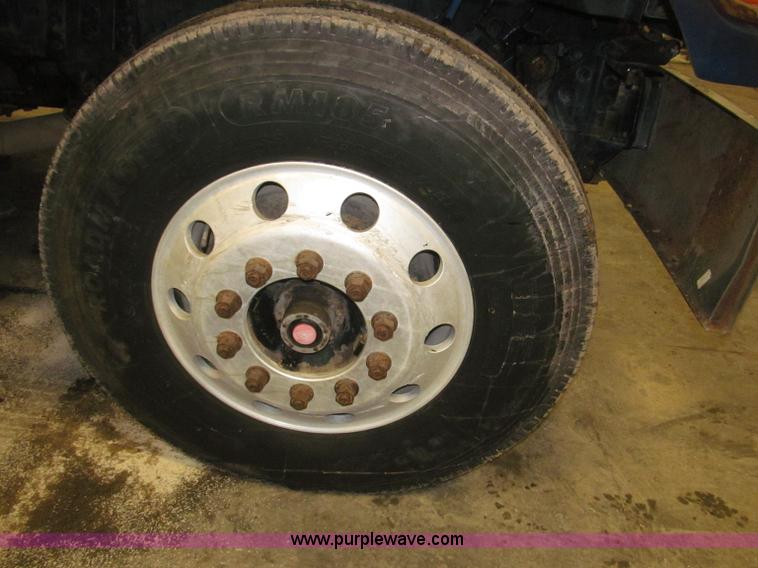 image for item B5410 2001 Sterling LT8500 triple axle dump truck