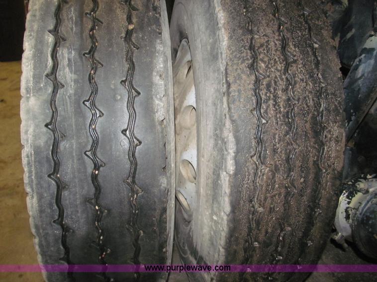 image for item B5410 2001 Sterling LT8500 triple axle dump truck