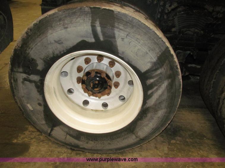 image for item B5410 2001 Sterling LT8500 triple axle dump truck