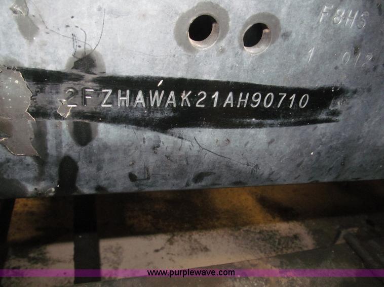 image for item B5410 2001 Sterling LT8500 triple axle dump truck