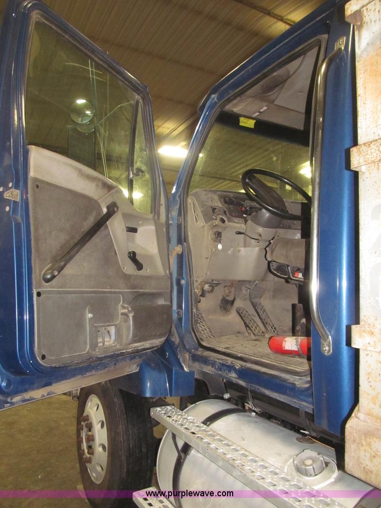 image for item B5411 2001 Sterling LT8500 triple axle dump truck