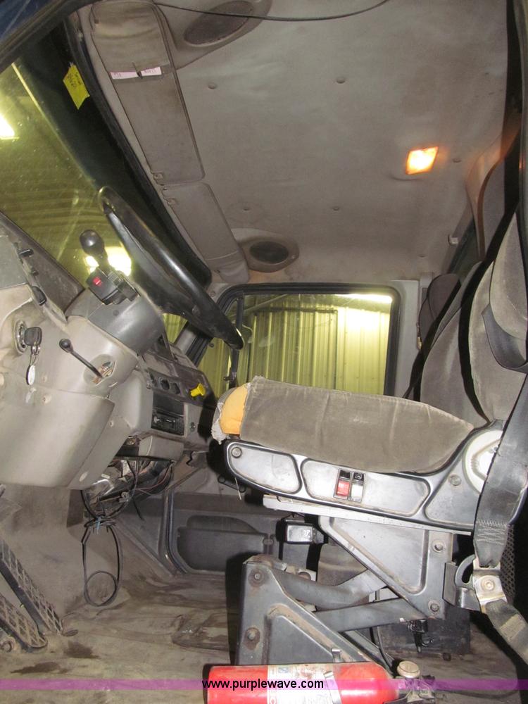 image for item B5411 2001 Sterling LT8500 triple axle dump truck