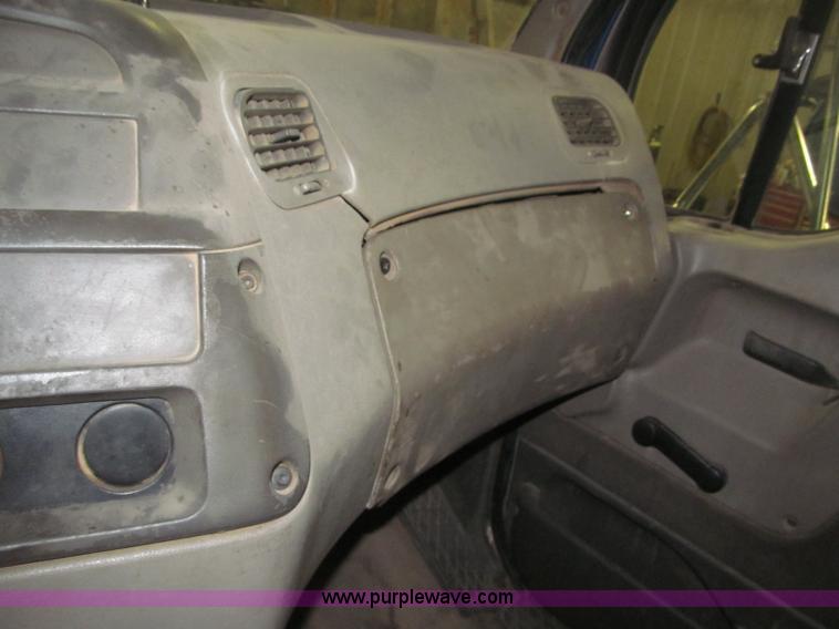 image for item B5411 2001 Sterling LT8500 triple axle dump truck