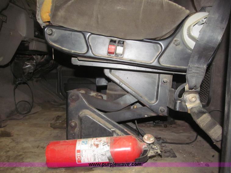 image for item B5411 2001 Sterling LT8500 triple axle dump truck