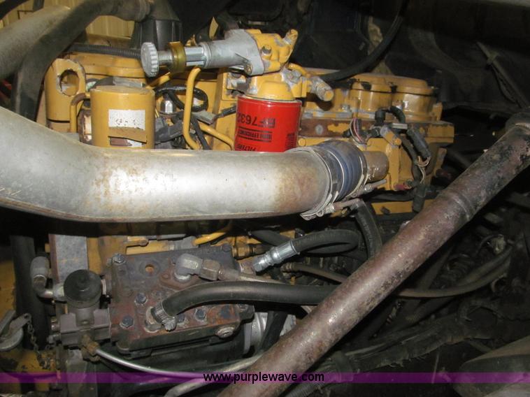 image for item B5411 2001 Sterling LT8500 triple axle dump truck