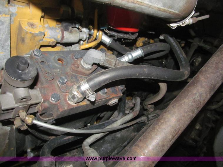 image for item B5411 2001 Sterling LT8500 triple axle dump truck