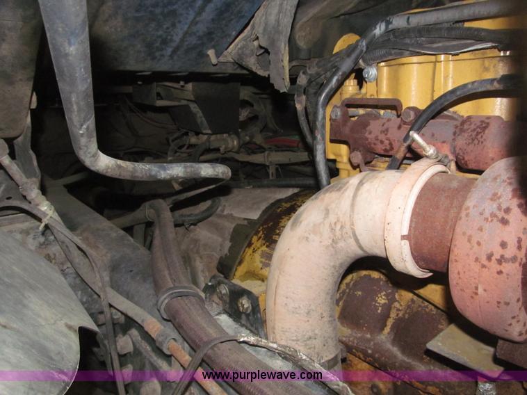 image for item B5411 2001 Sterling LT8500 triple axle dump truck