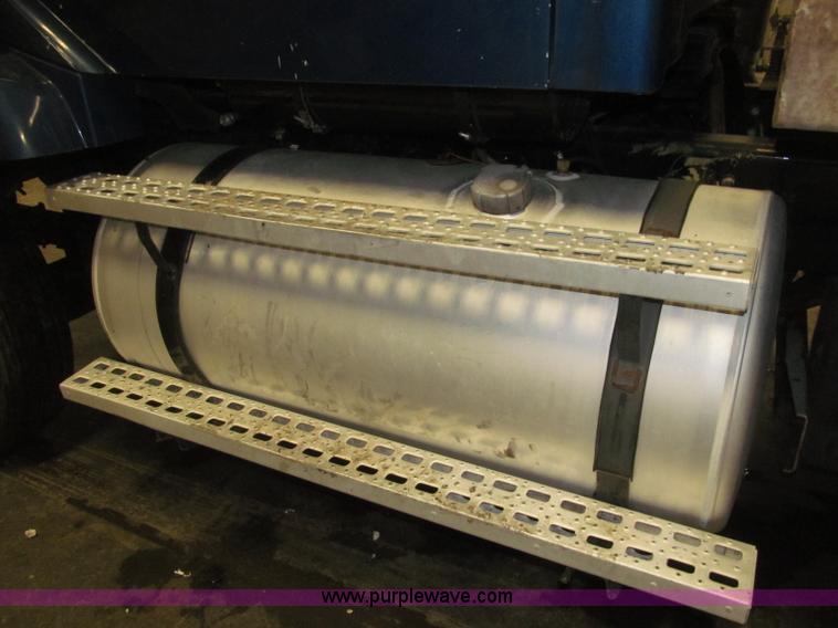 image for item B5411 2001 Sterling LT8500 triple axle dump truck