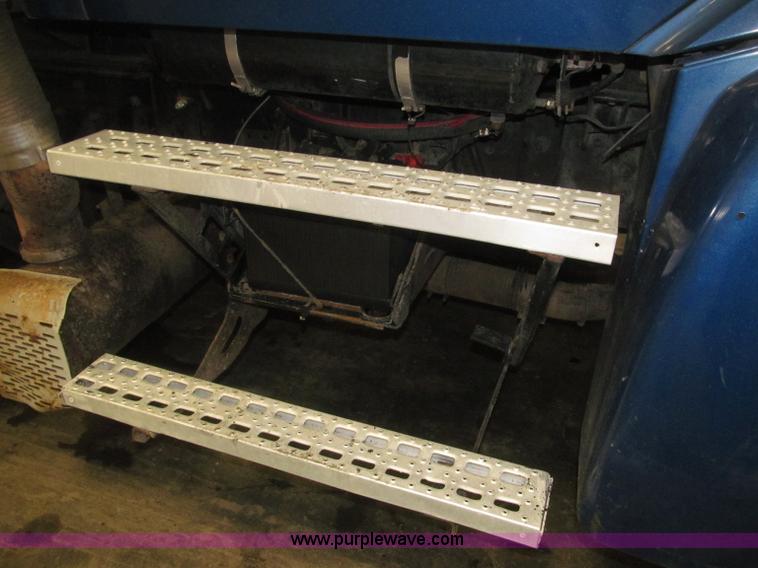 image for item B5411 2001 Sterling LT8500 triple axle dump truck