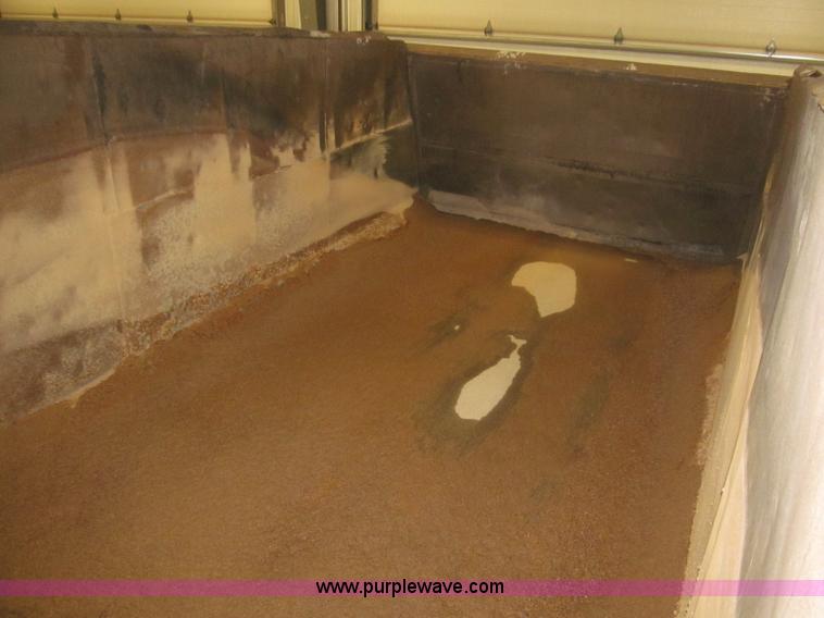 image for item B5411 2001 Sterling LT8500 triple axle dump truck