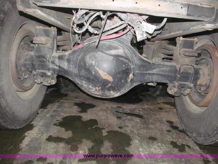 image for item B5411 2001 Sterling LT8500 triple axle dump truck