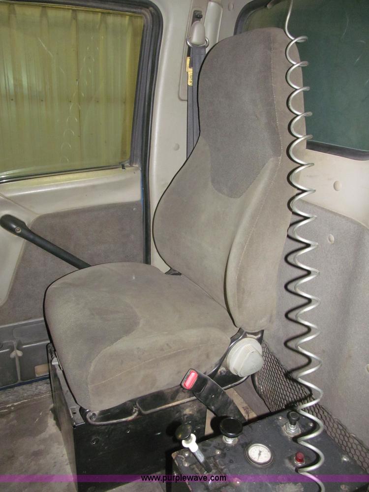 image for item B5412 2001 Sterling LT8500 triple axle dump truck