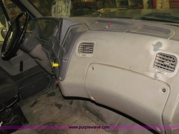 image for item B5412 2001 Sterling LT8500 triple axle dump truck