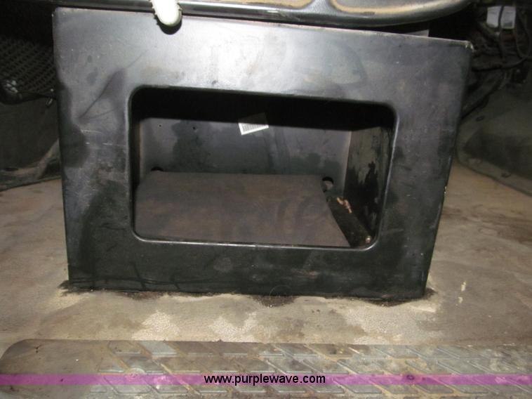 image for item B5412 2001 Sterling LT8500 triple axle dump truck