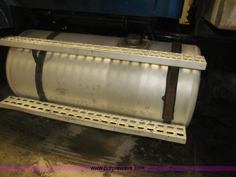 image for item B5412 2001 Sterling LT8500 triple axle dump truck