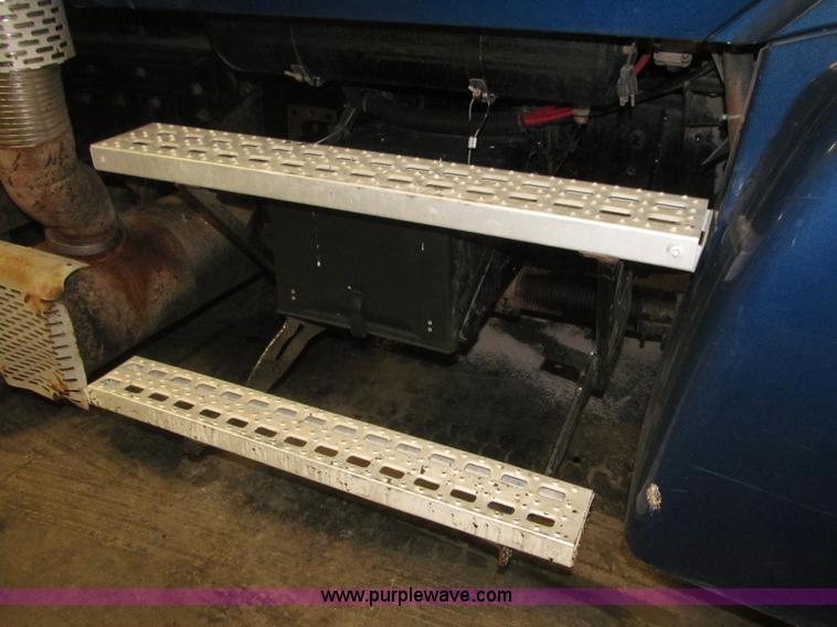 image for item B5412 2001 Sterling LT8500 triple axle dump truck