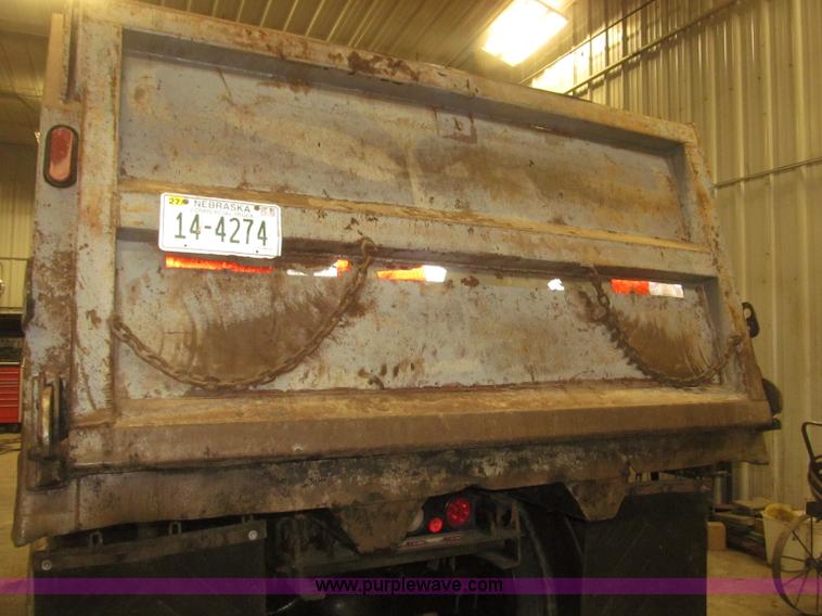image for item B5412 2001 Sterling LT8500 triple axle dump truck