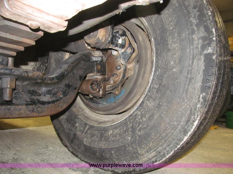 image for item B5412 2001 Sterling LT8500 triple axle dump truck