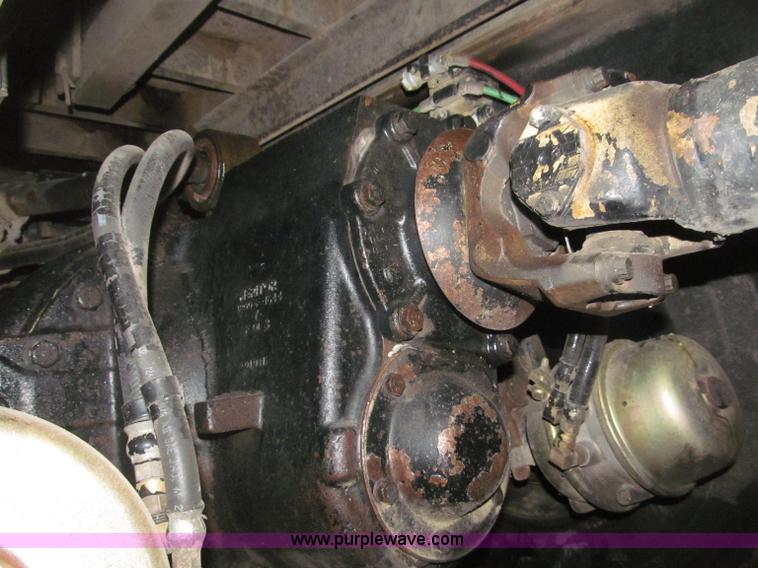 image for item B5412 2001 Sterling LT8500 triple axle dump truck