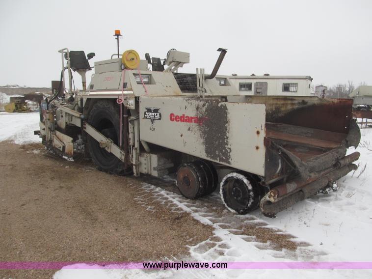 image for item B5413 Cedar Rapids CR551 Grayhound paver