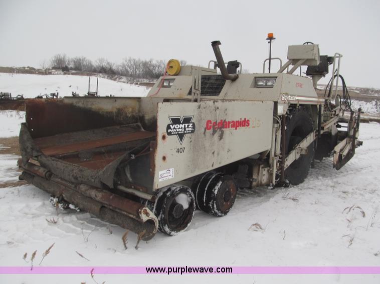 image for item B5413 Cedar Rapids CR551 Grayhound paver