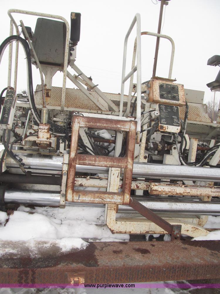 image for item B5413 Cedar Rapids CR551 Grayhound paver