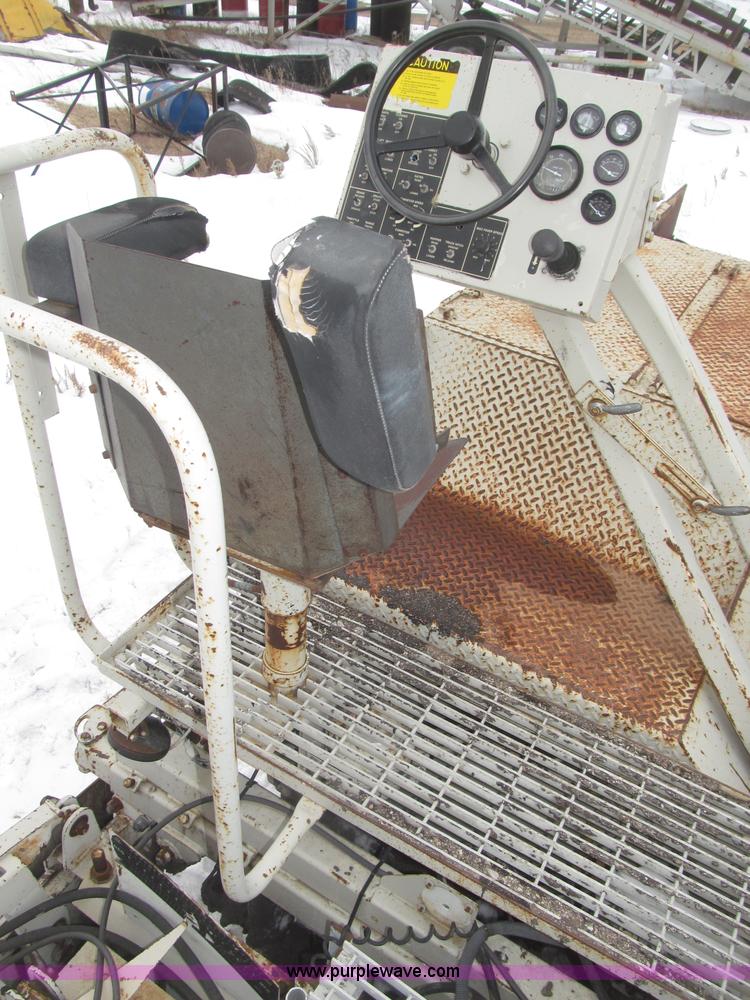 image for item B5413 Cedar Rapids CR551 Grayhound paver