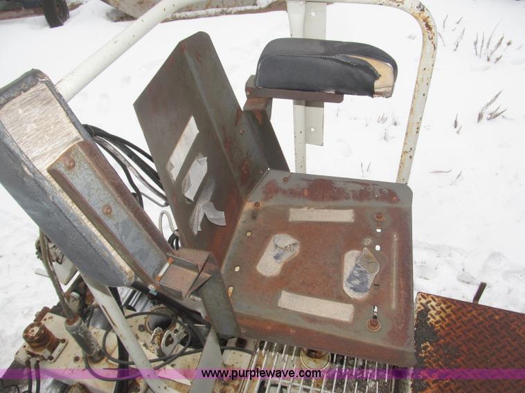 image for item B5413 Cedar Rapids CR551 Grayhound paver