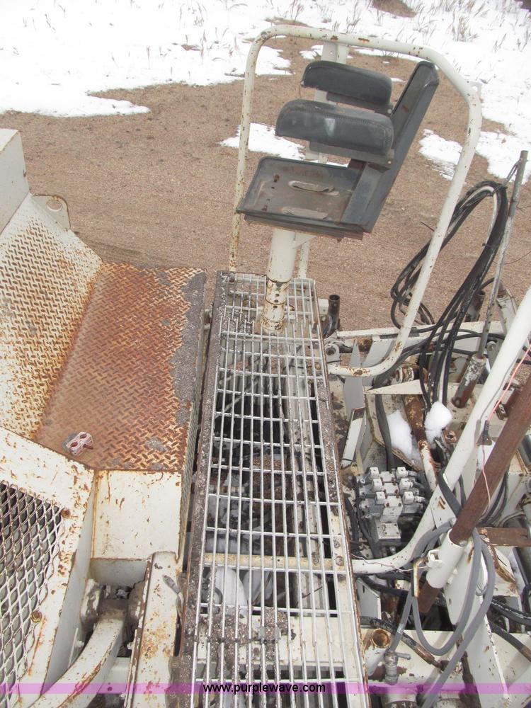 image for item B5413 Cedar Rapids CR551 Grayhound paver