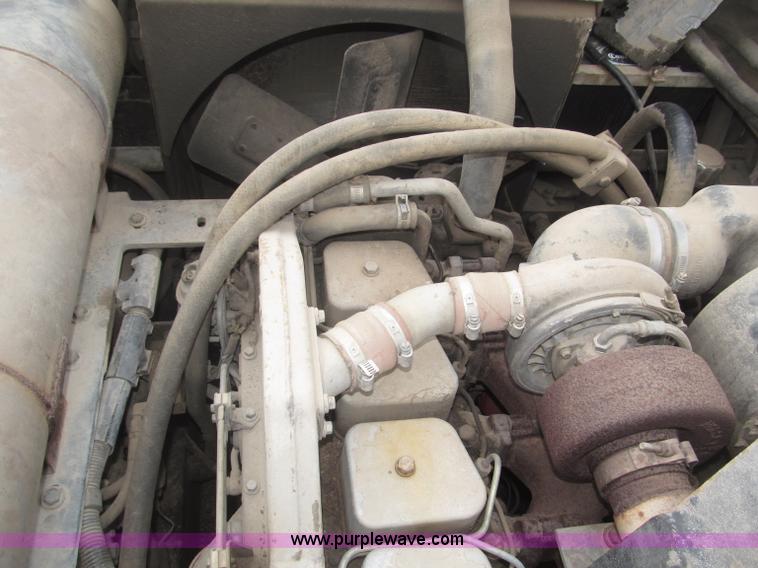 image for item B5413 Cedar Rapids CR551 Grayhound paver